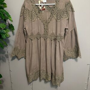 Boho Lace Trim Dress in Taupe